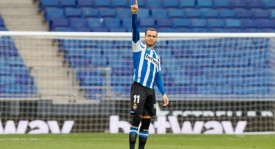 巴塞罗那主场悬而未决：诺坎普重建难题与球队新赛季挑战