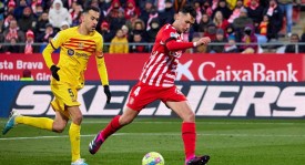 法甲射手榜新霸主：姆巴佩效率惊人超越亨利